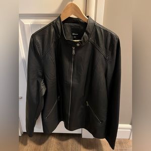 Reitmans faux leather jacket
